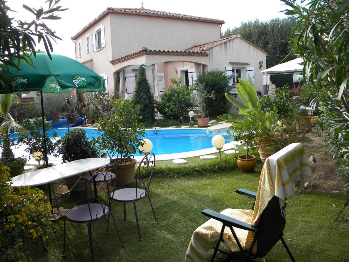 Chez Patrick Roujan Bed & Breakfast ภายนอก รูปภาพ