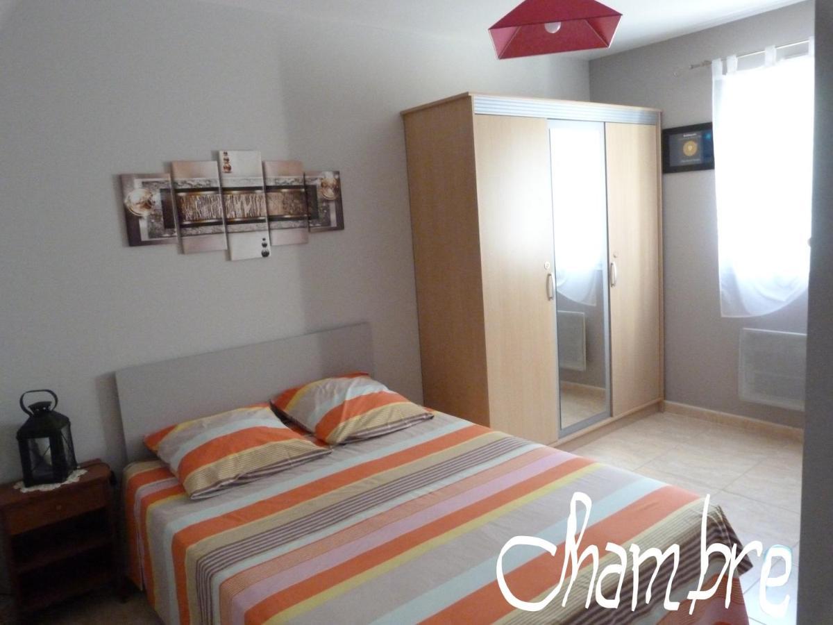 Chez Patrick Roujan Bed & Breakfast ภายนอก รูปภาพ