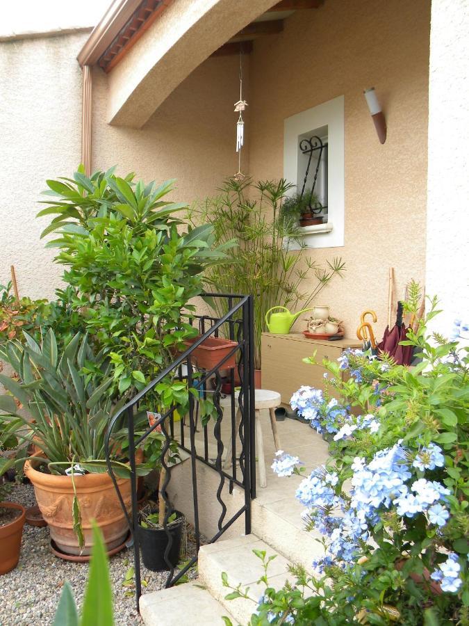 Chez Patrick Roujan Bed & Breakfast ภายนอก รูปภาพ